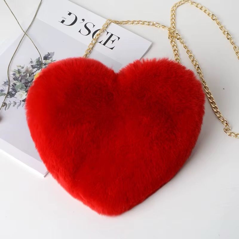 Fluffy Heart Chain Bag, image 2 of 4